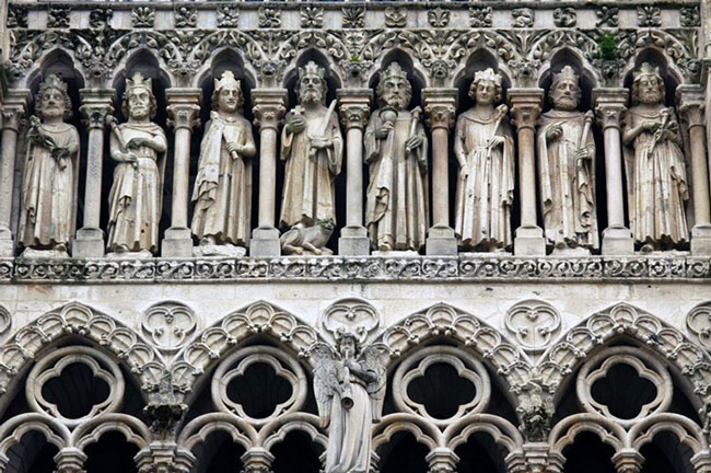 Picture 9 of Notre Dame Cathedral Amiens - France