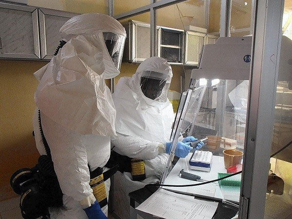 Picture 3 of Officially tested the Ebola vaccine on the human body
