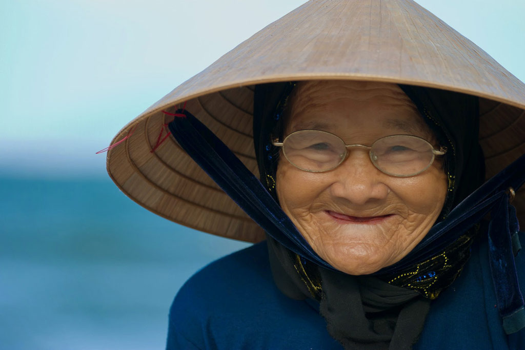 Picture 16 of Old age smile: 'No teeth' is still beautiful