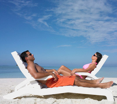 Picture 1 of Older people still need sunbathing