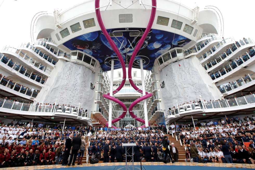 Picture 10 of On the world's largest superyacht, the Titanic is just a boy