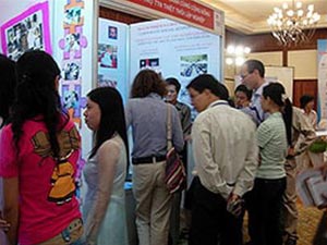 Picture 1 of Opening of Vietnam Creative Day 2006