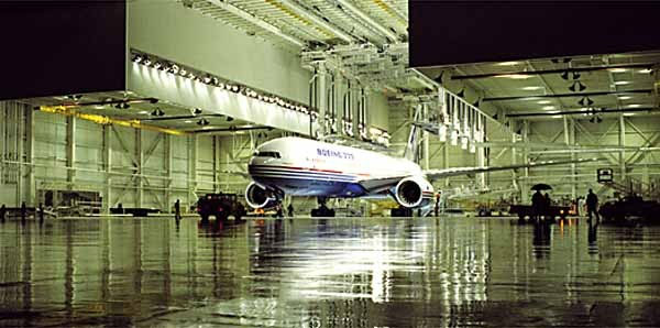 Picture 20 of Overview of super safe Boeing 777 aircraft