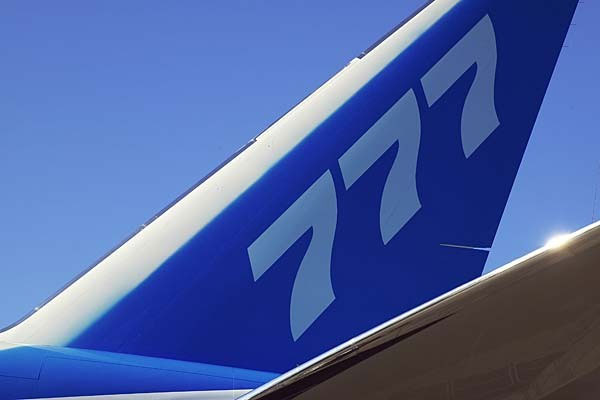 Picture 9 of Overview of super safe Boeing 777 aircraft