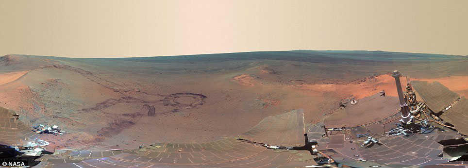 Picture 1 of Overview of the Mars surface from the Opportunity spacecraft