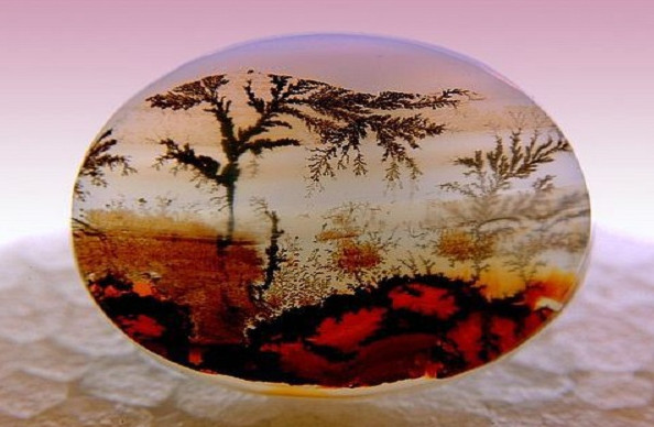 Picture 5 of Painting natural landscapes in agate stones