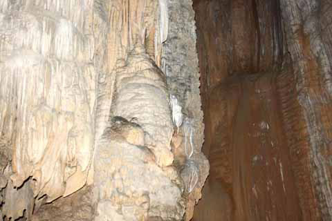 Picture 4 of Paradise Cave breaks the record of length