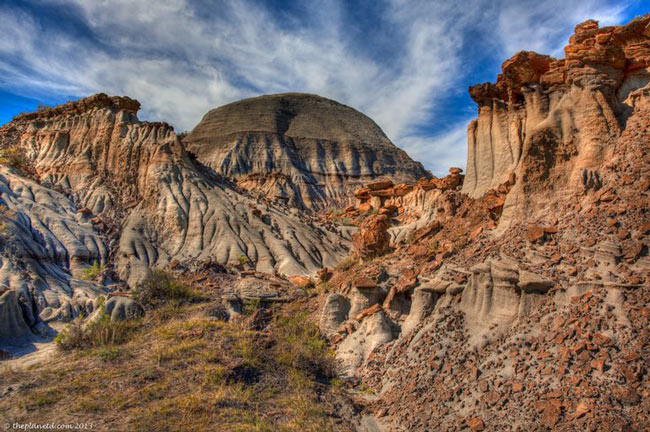 Picture 4 of Park of dinosaur fossils - Canada
