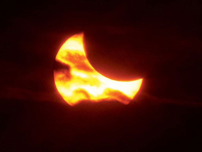 Picture 9 of Partial eclipse across North America