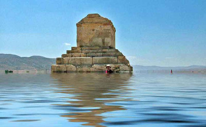 Picture 5 of Pasargadae - World Cultural Heritage in Iran