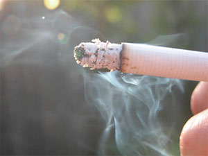 Picture 1 of Passive smoking, is also at risk of cancer