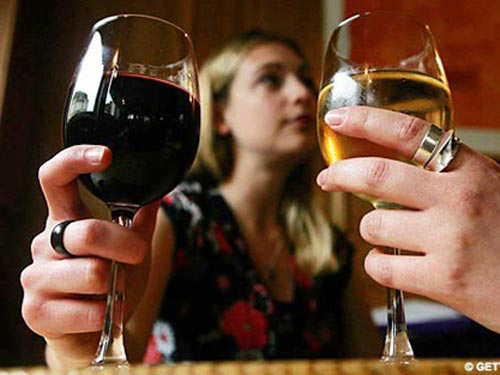 Picture 1 of People who drink alcohol are blushed so be careful