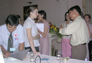 Picture 2 of People with mental illness: How to treat, where to treat?