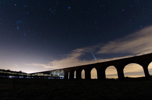 Picture 1 of Photo 'hot': Geminid meteor shower 'visit' Earth