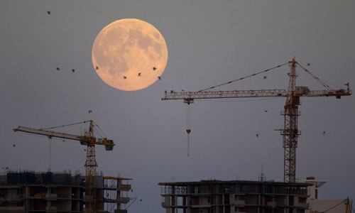 Picture 10 of Photo: Manually watch the biggest moon in 20 years