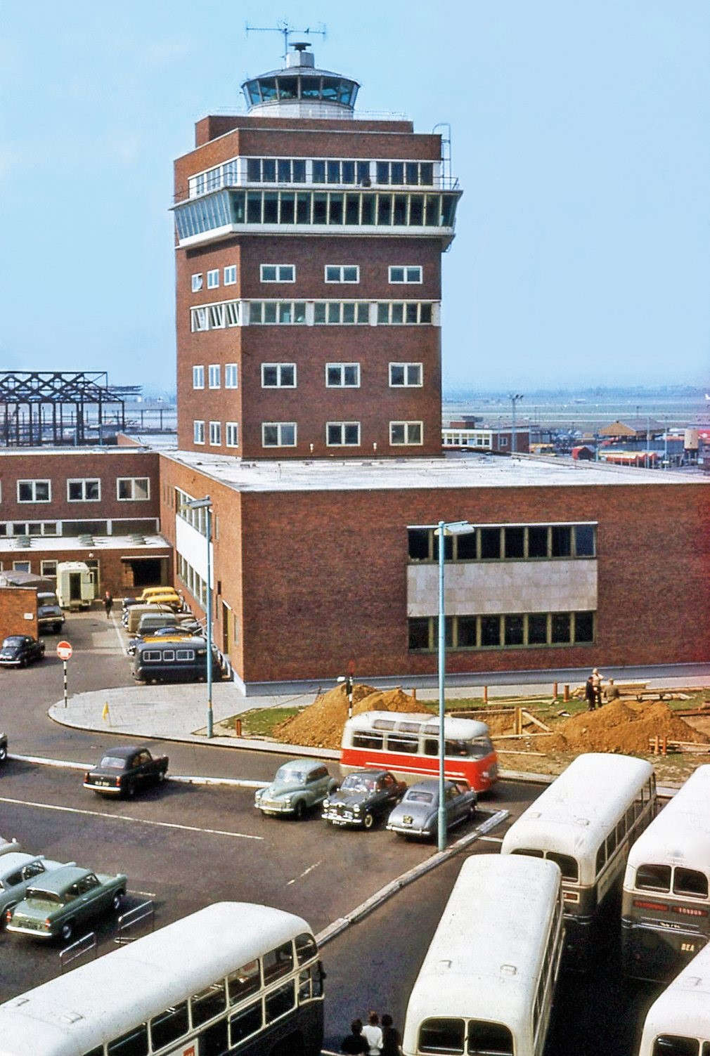 Picture 5 of Photo set 70 years of development of the busiest airport in the UK