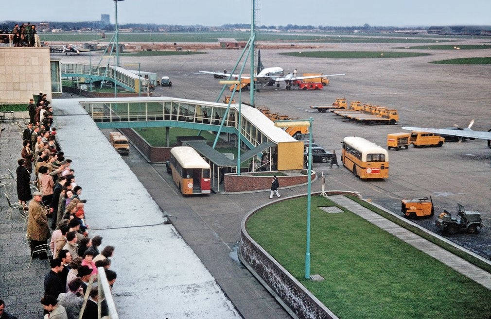 Picture 6 of Photo set 70 years of development of the busiest airport in the UK