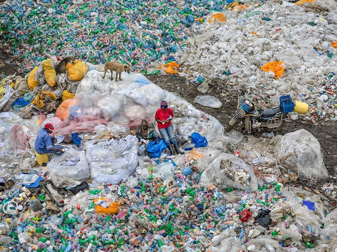 Picture 3 of Photos of Anthropocene: How do people devastate the Earth?