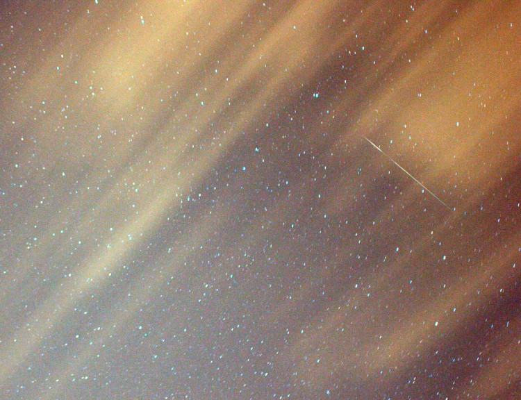 Picture 9 of Photos of the most beautiful and vibrant Lyrid meteor shower 2018