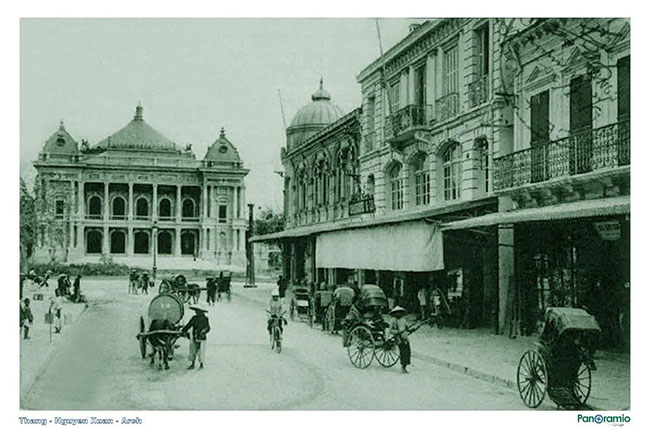 Picture 15 of Pictures of Trang Tien - a street to Hanoi in the past and now