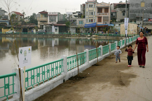 Picture 2 of Planting 3,500 trees to protect the environment in Hai Phong