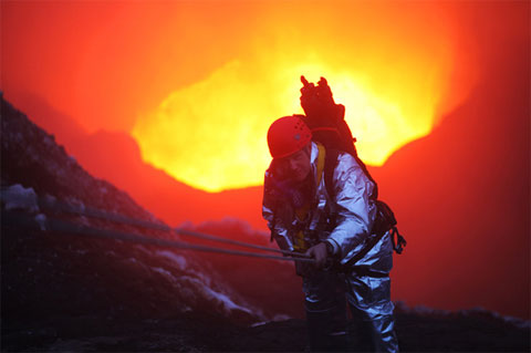 Picture 7 of Playing with volcanoes