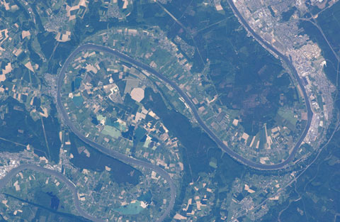'Poisonous' photos were taken from the ISS station images 11