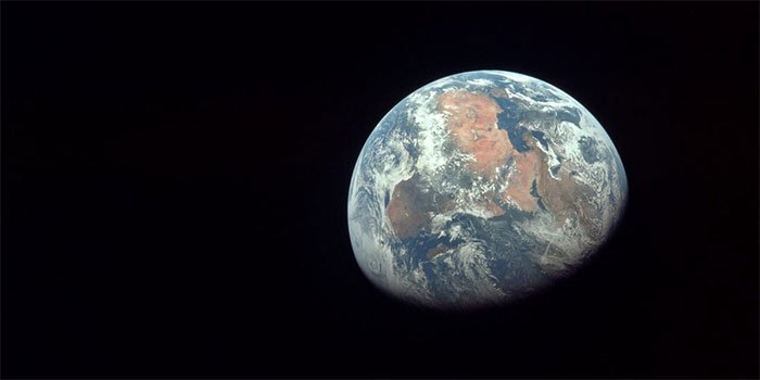 Police protect the planet - a career earns nearly 200,000 USD / year of NASA images 3