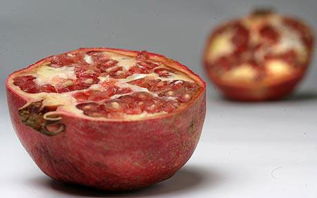 Picture 1 of Pomegranate helps prevent breast cancer