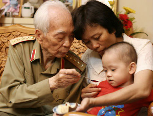 Picture 10 of Precious images of General Vo Nguyen Giap