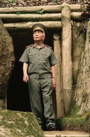 Picture 4 of Precious images of General Vo Nguyen Giap