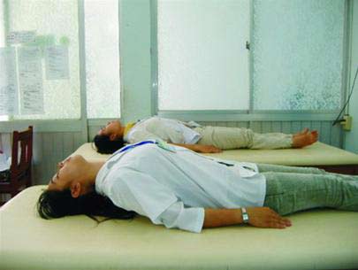 Picture 1 of Prevention of neck and shoulder pain by nursing