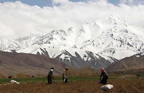 Picture 6 of Pristine beauty lake on the mountain in Afghanistan