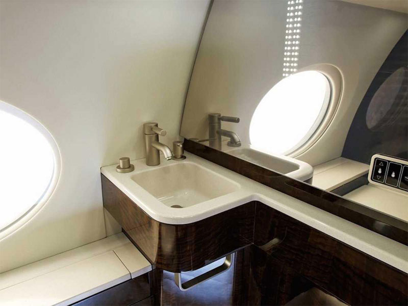 Picture 9 of Private aircraft are only for super-rich