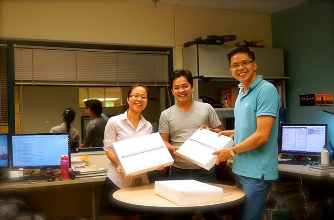 Picture 2 of Professor 8X Viet received 9 US patents