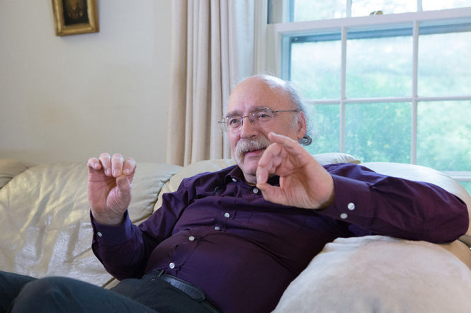 Picture 2 of Professor Anh calmly went to teach after winning the Nobel Prize in Physics