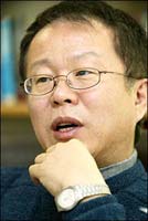 Picture 1 of Professor Oh Jun-ho - The person who brings Korean robot technology to the world level