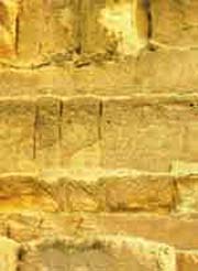 Picture 3 of Pyramid built from stone blocks ... fake!
