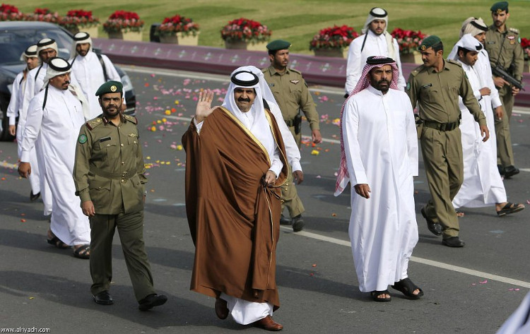 Picture 2 of Qatar - home to the most exotic population in the world