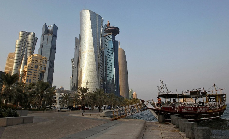 Picture 3 of Qatar - home to the most exotic population in the world