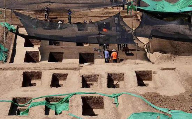 Picture 1 of Rare discovery: Ancient tombs are found immediately in the famous Chinese university campus
