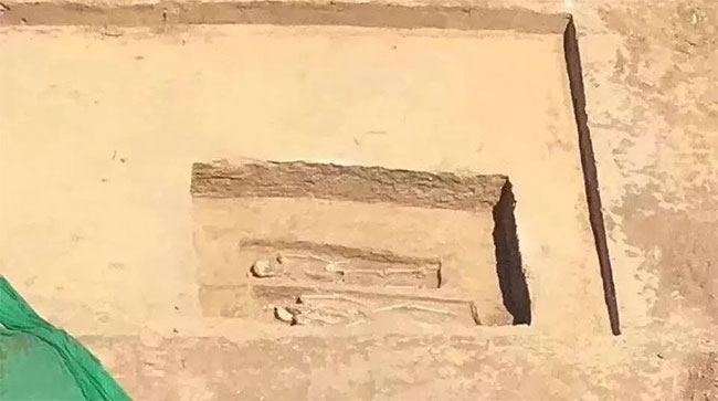 Picture 3 of Rare discovery: Ancient tombs are found immediately in the famous Chinese university campus