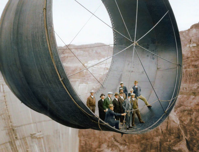 Picture 8 of Rare historical moments are 'colored', giving us a clearer view of the past