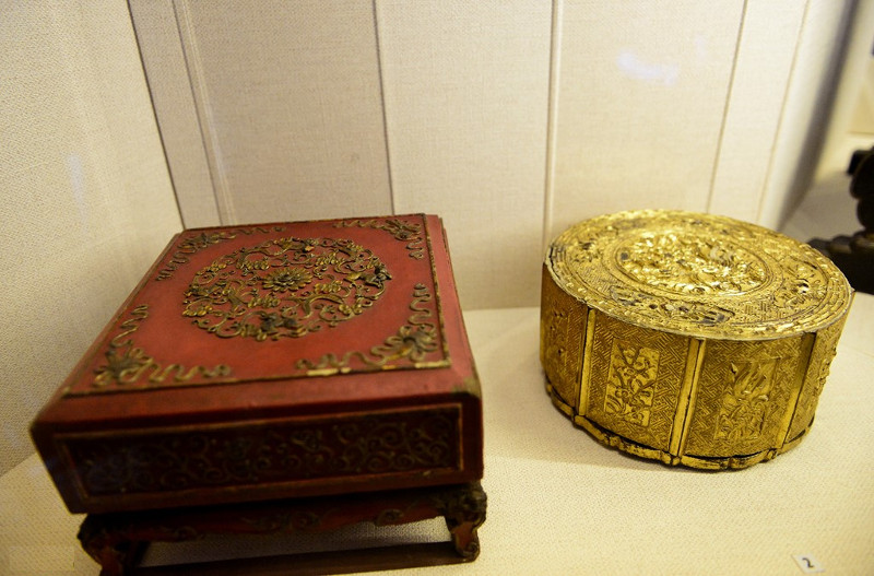 Picture 15 of Rare items of the Nguyen Dynasty in Saigon