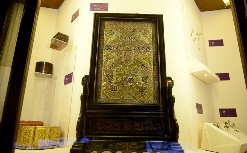 Picture 16 of Rare items of the Nguyen Dynasty in Saigon