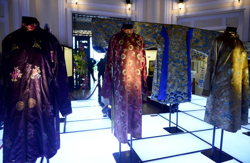 Picture 6 of Rare items of the Nguyen Dynasty in Saigon