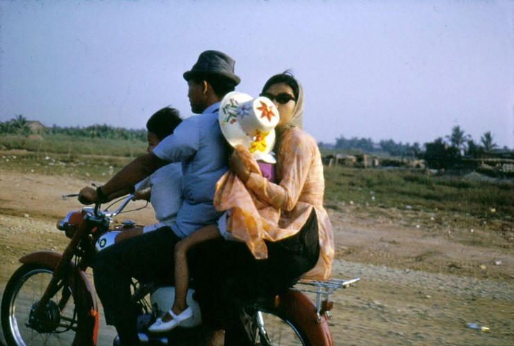 Picture 14 of Rare photos: Interesting moment about Saigon in 1967