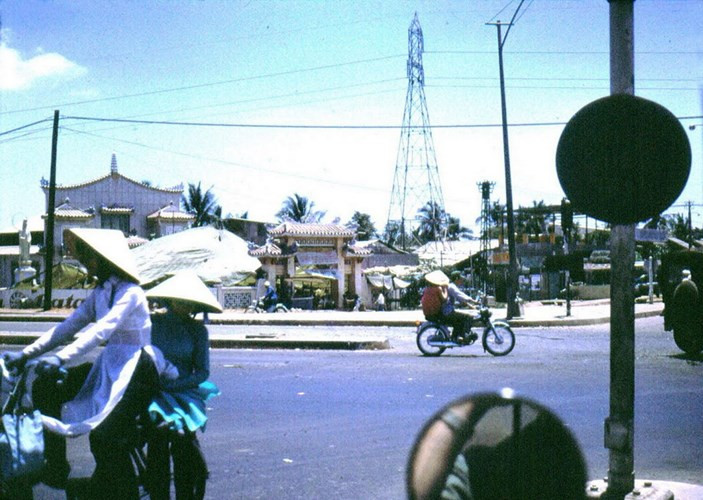 Picture 4 of Rare photos: Interesting moment about Saigon in 1967