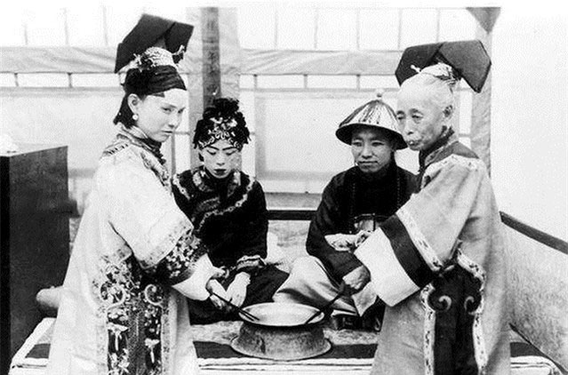 Picture 7 of Rare photos of how to organize the wedding of a noble Chinese family in Qing Dynasty