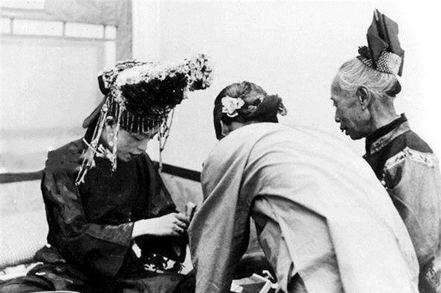 Picture 9 of Rare photos of how to organize the wedding of a noble Chinese family in Qing Dynasty